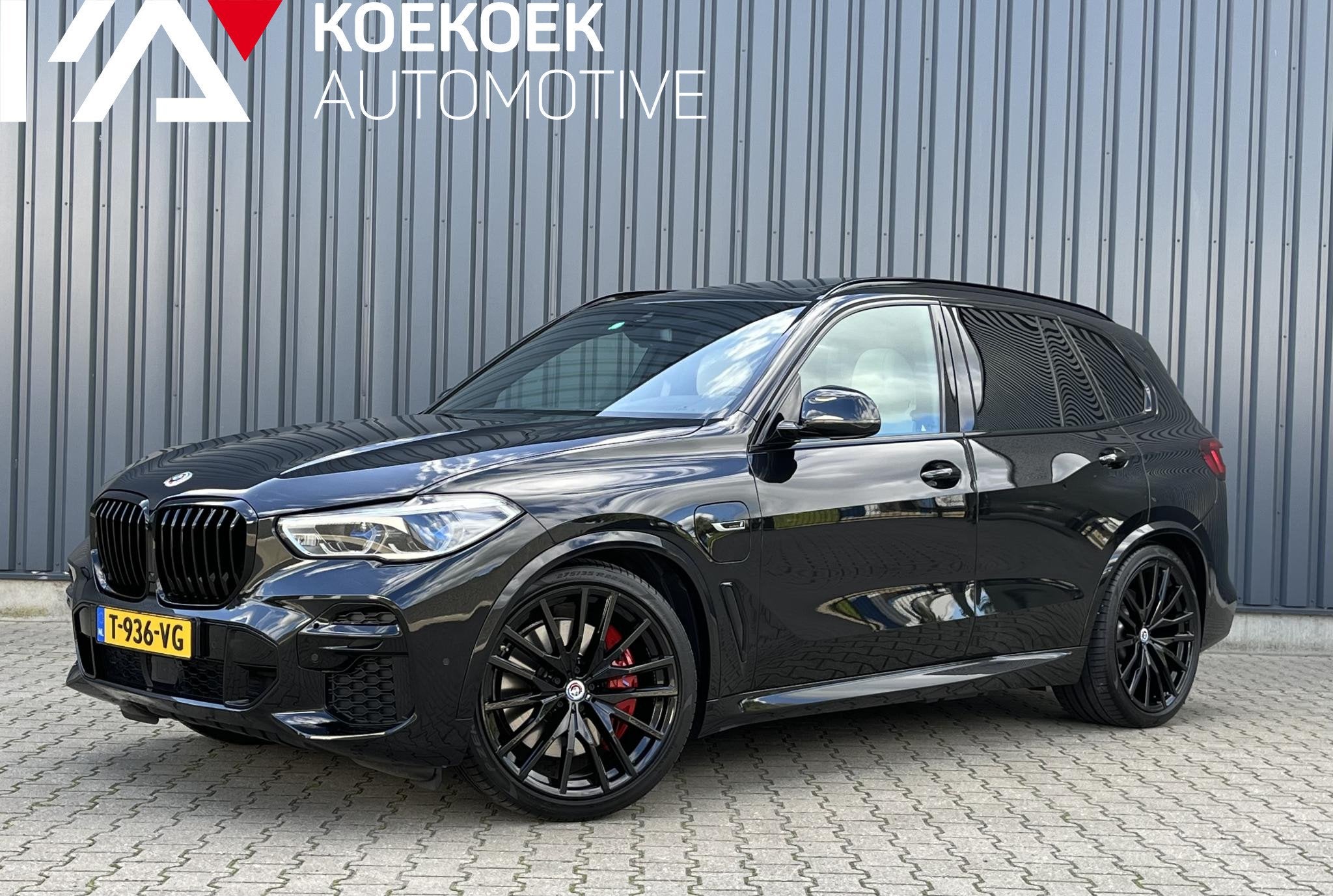 BMW X5 xDrive45e High Executive HK/HEADUP/LASER/TREKHAAK, Gebruikt, 394 pk, Met garantie (alle), Zwart