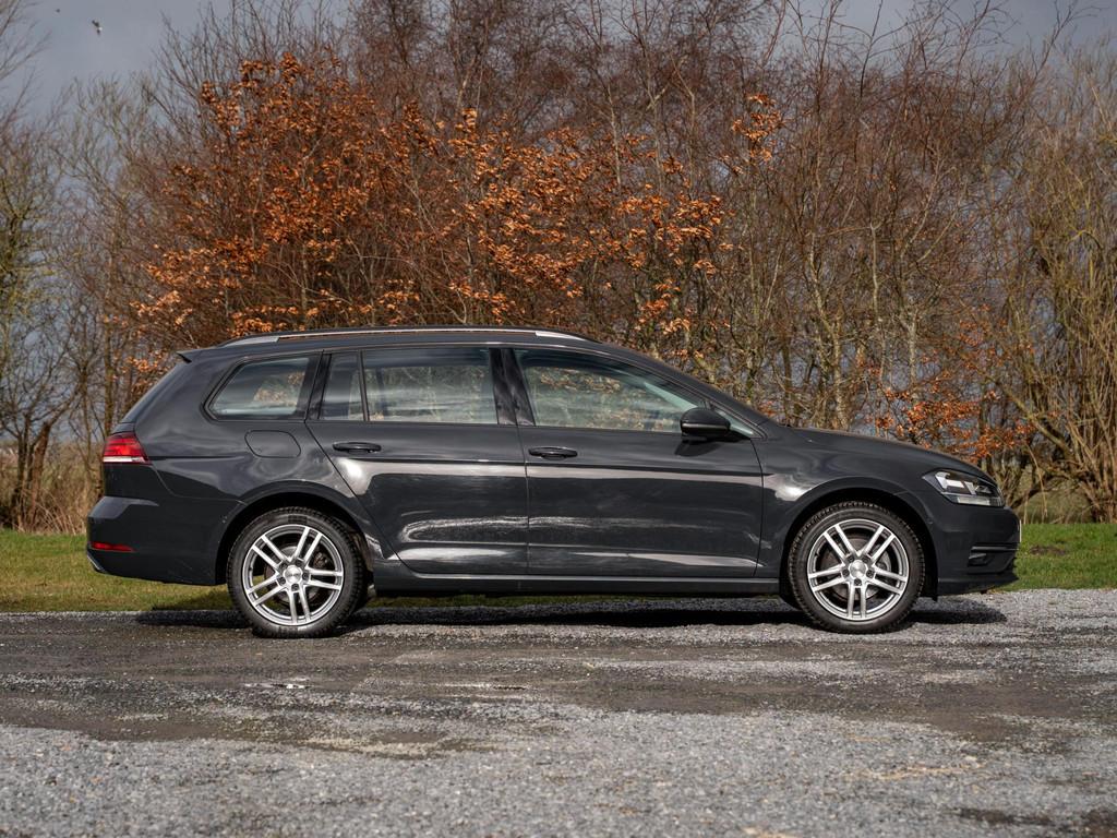 Volkswagen Golf Variant 1.0 TSI // automaat // achteruitrijc, Auto's, Volkswagen, Stof, Gebruikt, Origineel Nederlands, 650 kg
