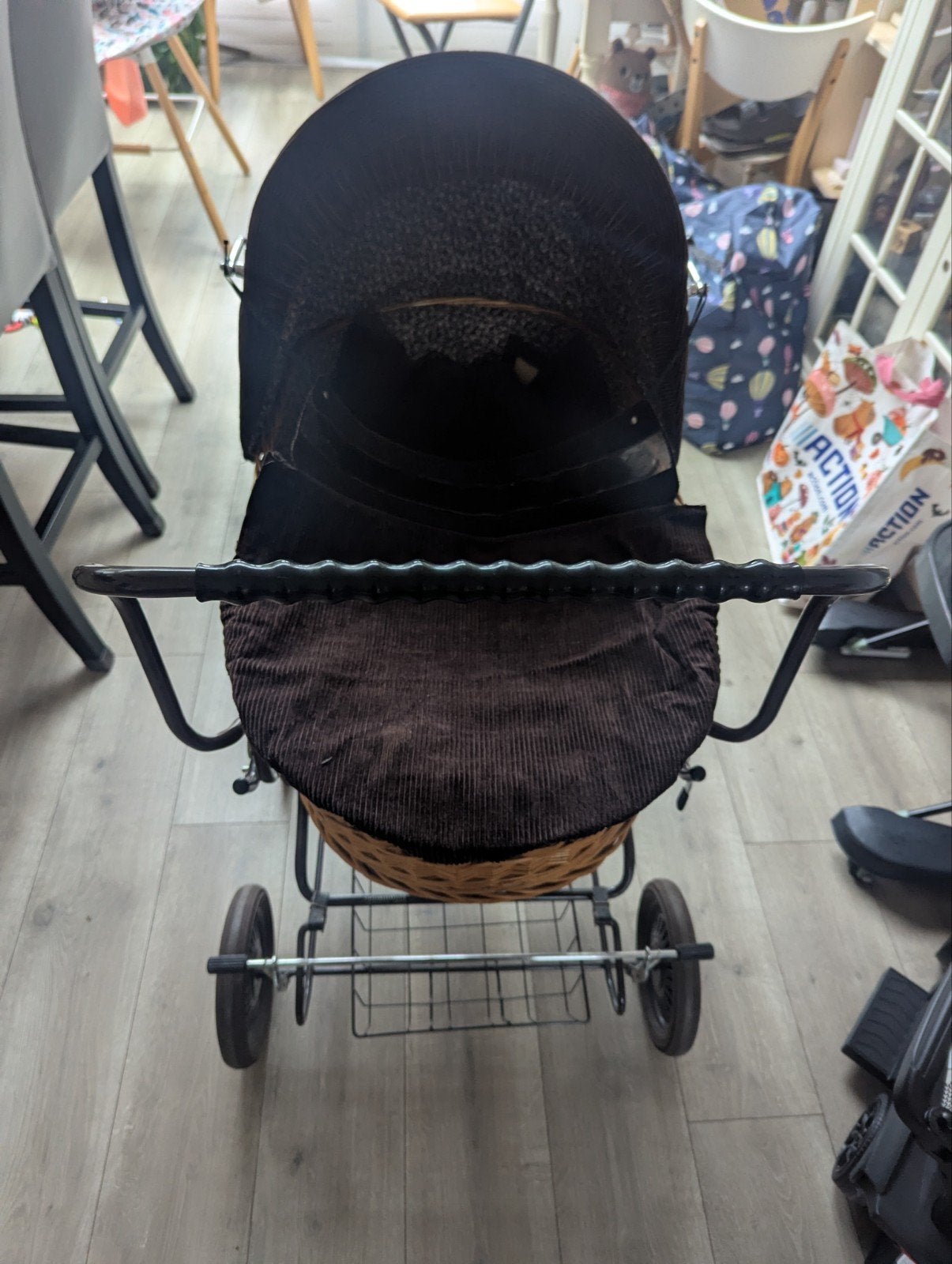 Vintage kinderwagen fantasy en sprookjes achtig, Kinderen en Baby's, Kinderwagens en Combinaties, Ophalen, Overige merken