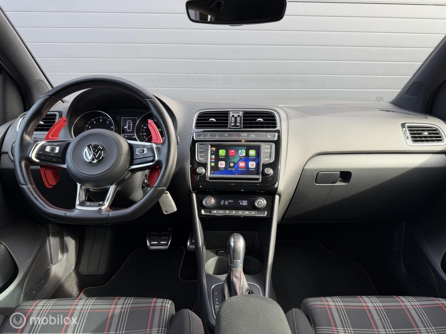Volkswagen Polo 1.8 TSI GTI DSG VOL! CLIMA*CRUISE*CARPLAY*FU, Gebruikt, Huisgarantie, Met garantie (alle), Bedrijf