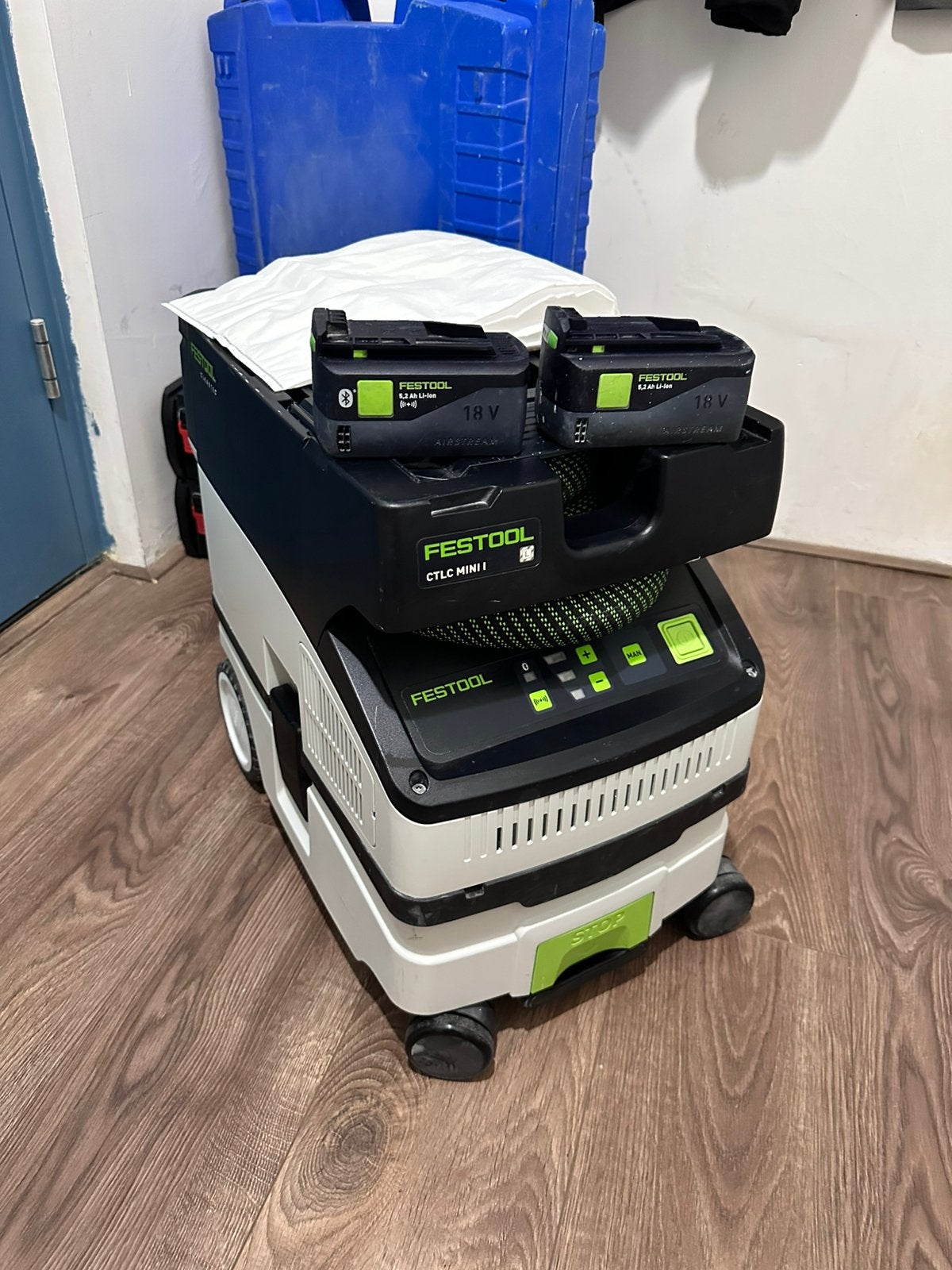 Festool stofzuiger, Ophalen, Zo goed als nieuw