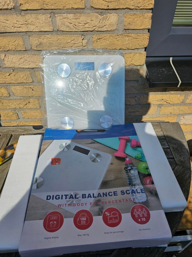 Digitale weegschaal, Witgoed en Apparatuur, Weegschalen, Ophalen, Nieuw, Personenweegschaal, 100 kg of meer