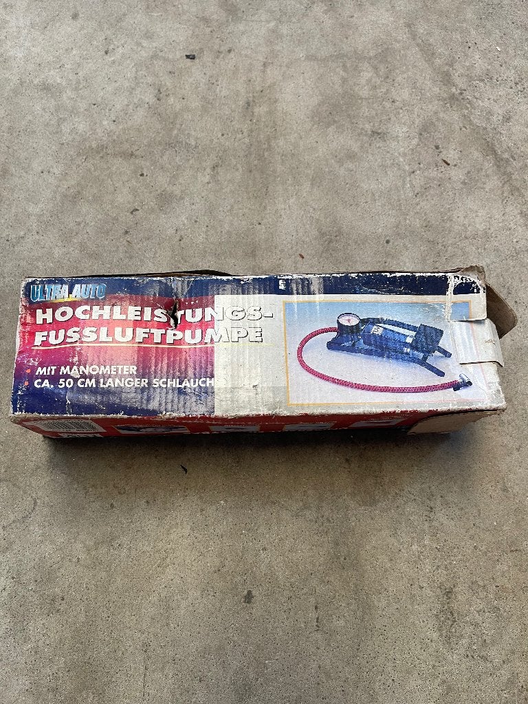 UltimAuto Voetpomp met Manometer, Ophalen of Verzenden, Gebruikt, Handmatig