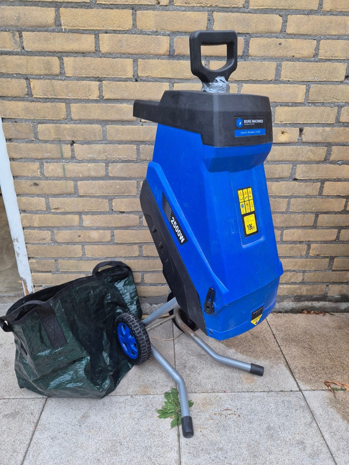 Borg Machines Hakselaar 2500W - Max 45mm, Gebruikt, Met opvangzak, Elektrisch, Ophalen