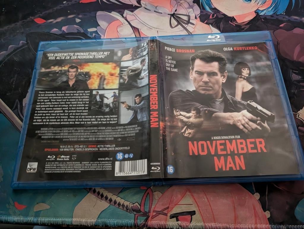 November Man - Blu-ray (Pierce Brosnan), Ophalen of Verzenden, Zo goed als nieuw, Thrillers en Misdaad