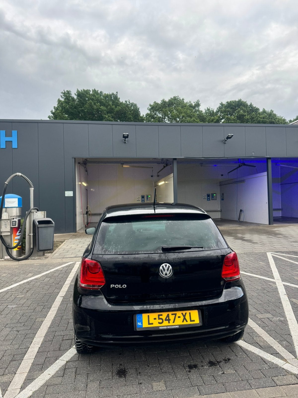 Volkswagen Polo 1.2 51KW 2010 Zwart, Auto's, Voorwielaandrijving, 967 kg, 40 €/maand, 1198 cc