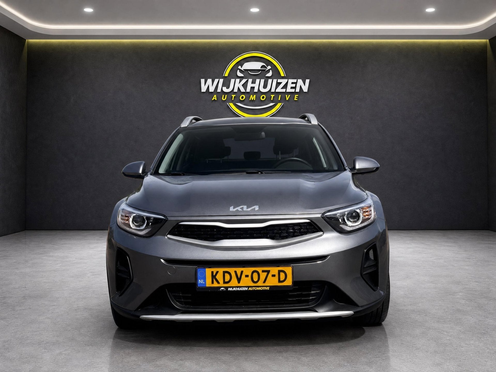 Kia Stonic 1.0 T-GDi MHEV DynamicLine met Airco ! Apple Carp, Auto's, Voorwielaandrijving, Gebruikt, Zwart, 4 cilinders