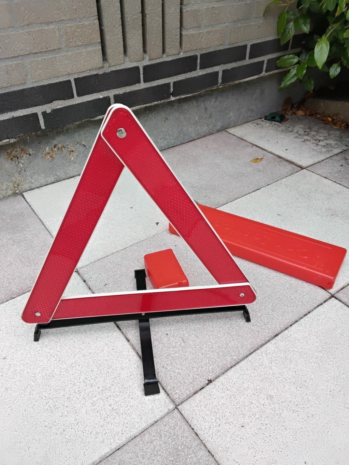 Gevarendriehoek in handige opbergdoos, Auto diversen, Ophalen of Verzenden, Gebruikt