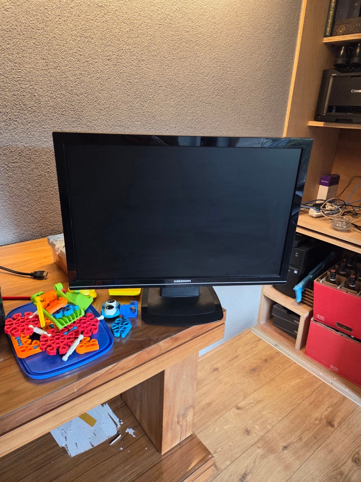 Medion 22" TFT monitor MD 20122 - Zo goed als nieuw, Ophalen, Zo goed als nieuw, Medion