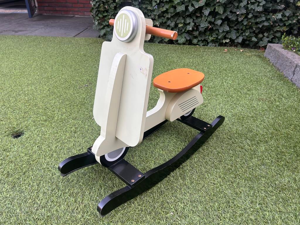 Schommel scooter Childwood, Ophalen, Zo goed als nieuw