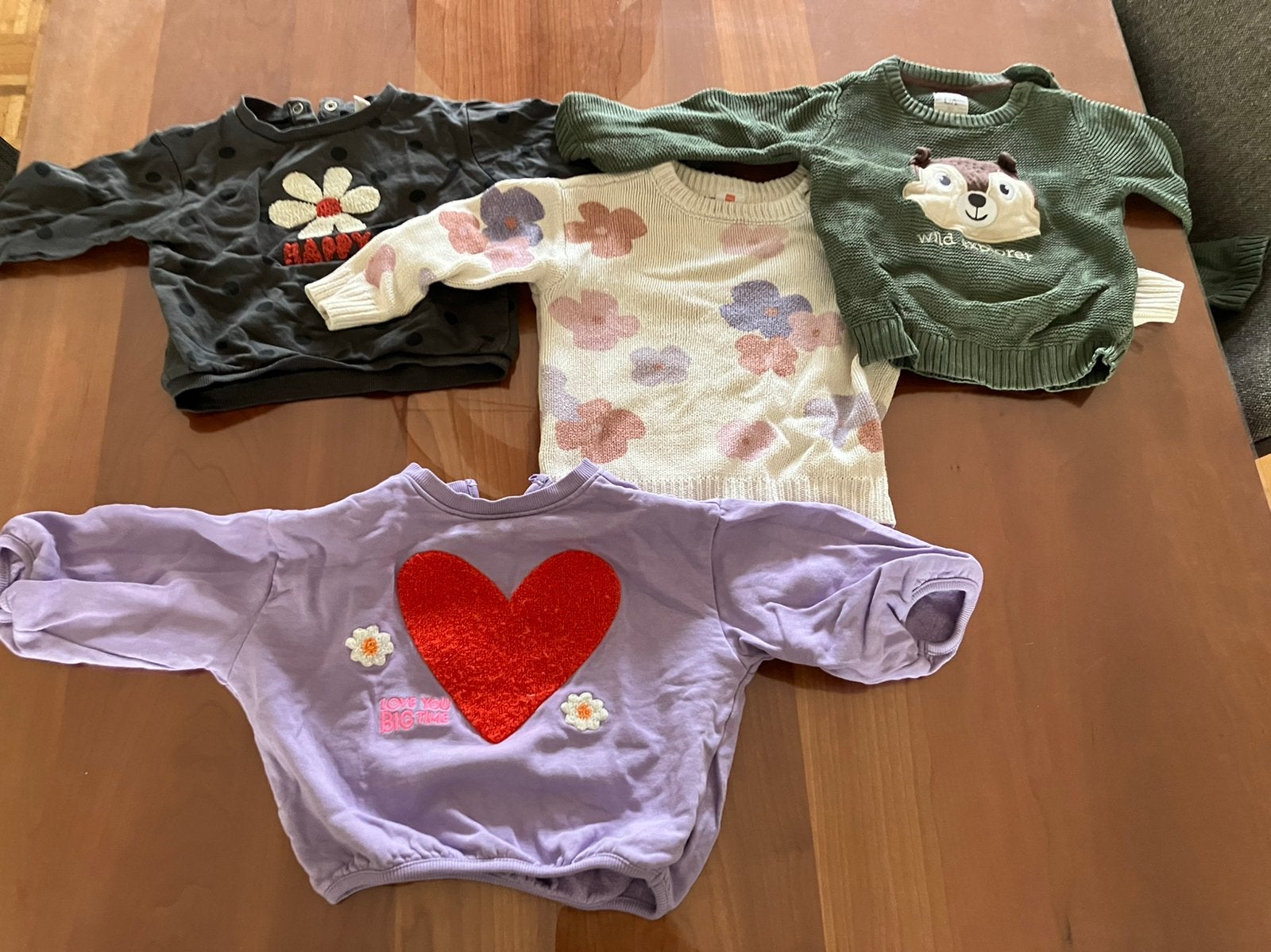 Babytruien meisje maat 80, Kinderen en Baby's, Babykleding | Maat 80, Ophalen, Gebruikt, Meisje, Truitje of Vestje