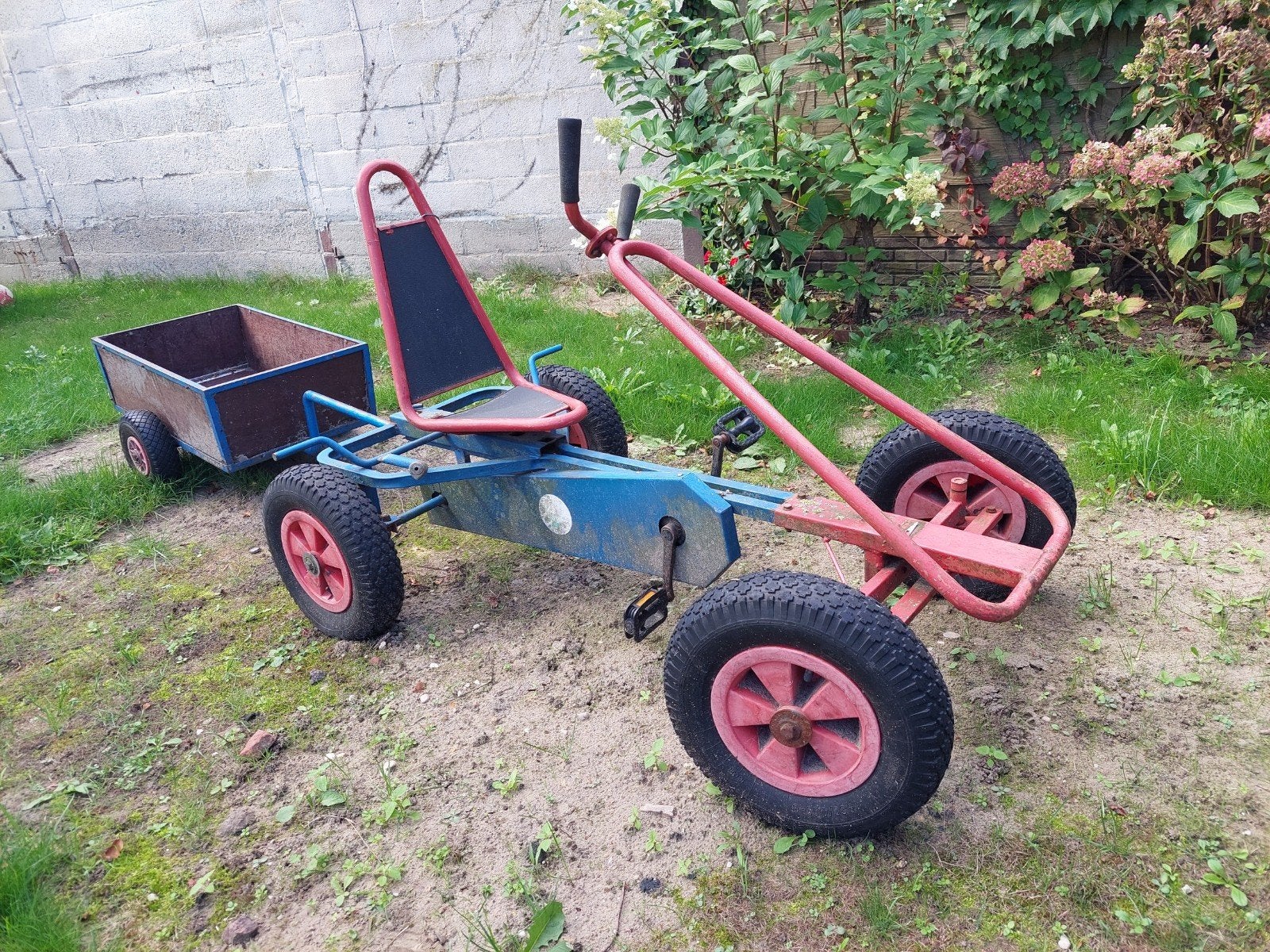 Leuke, degelijke skelter met aanhanger, Kinderen en Baby's, Ophalen, Gebruikt, Overige merken