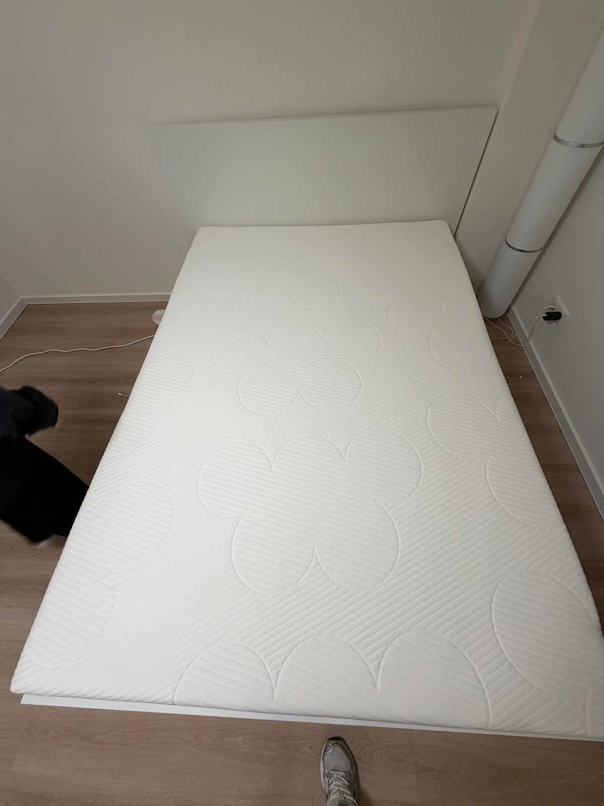 IKEA Bed met matras - Zo goed als nieuw, Ophalen, Wit, Tweepersoons, 140 cm