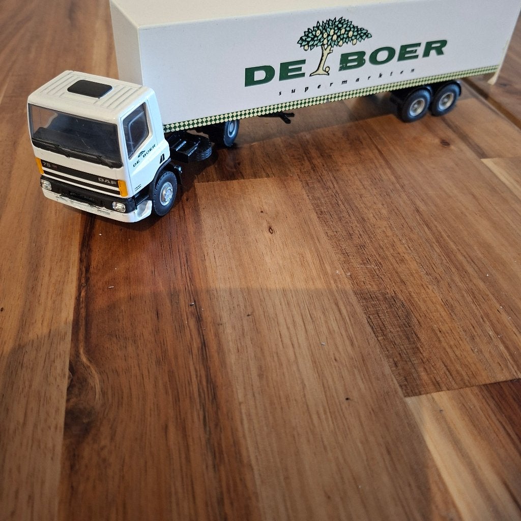 DAF,S 85 .95 TYPE,S MET DIV TR.O.A.TWILLERT,CAMPINA,PRISMA., Verzenden, Zo goed als nieuw, Bus of Vrachtwagen, Lion Toys