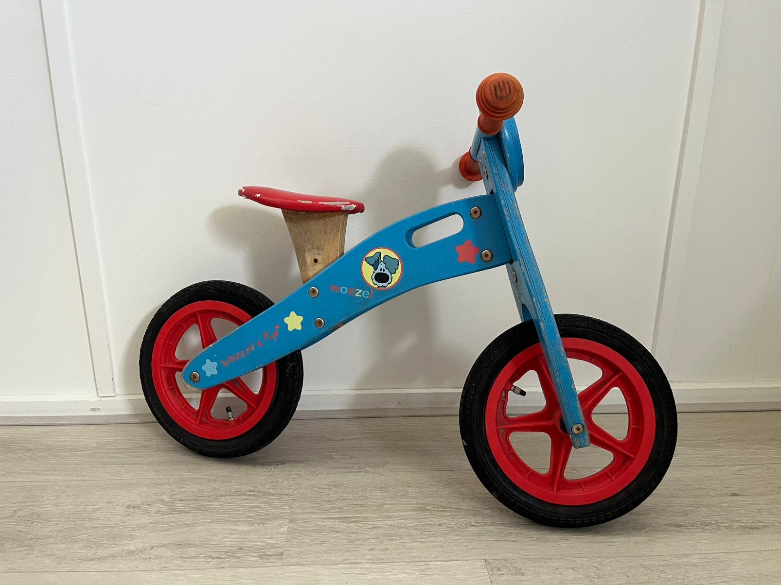 Loopfiets Woezel en Pip, Kinderen en Baby's, Speelgoed | Buiten | Voertuigen en Loopfietsen, Ophalen, Gebruikt, Loopfiets