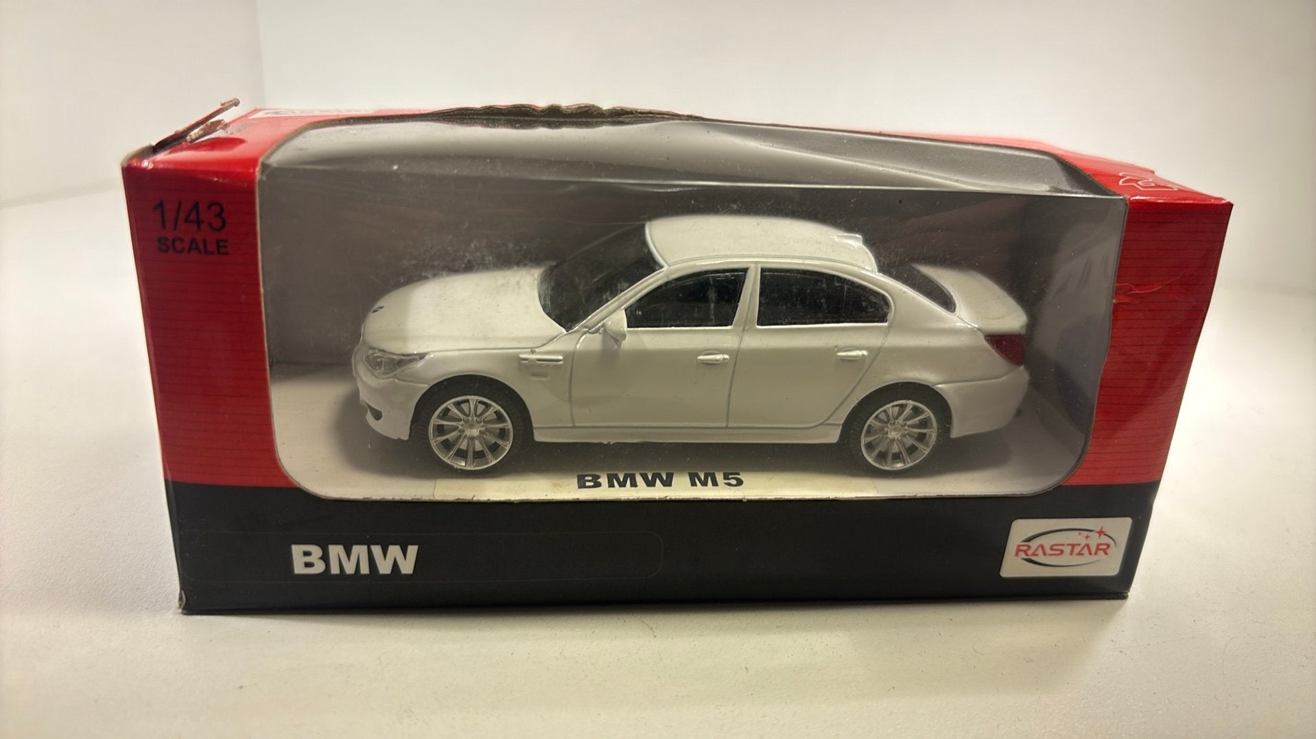 Bmw m5 rastar 1.43, Overige merken, Auto, Ophalen of Verzenden, A