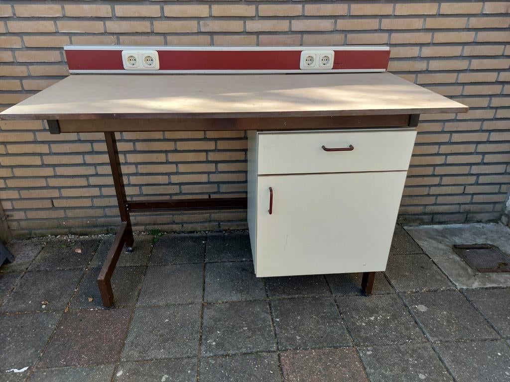 Werkbank, demontabel zie foto's, Doe-het-zelf en Verbouw, Werkbanken, Ophalen