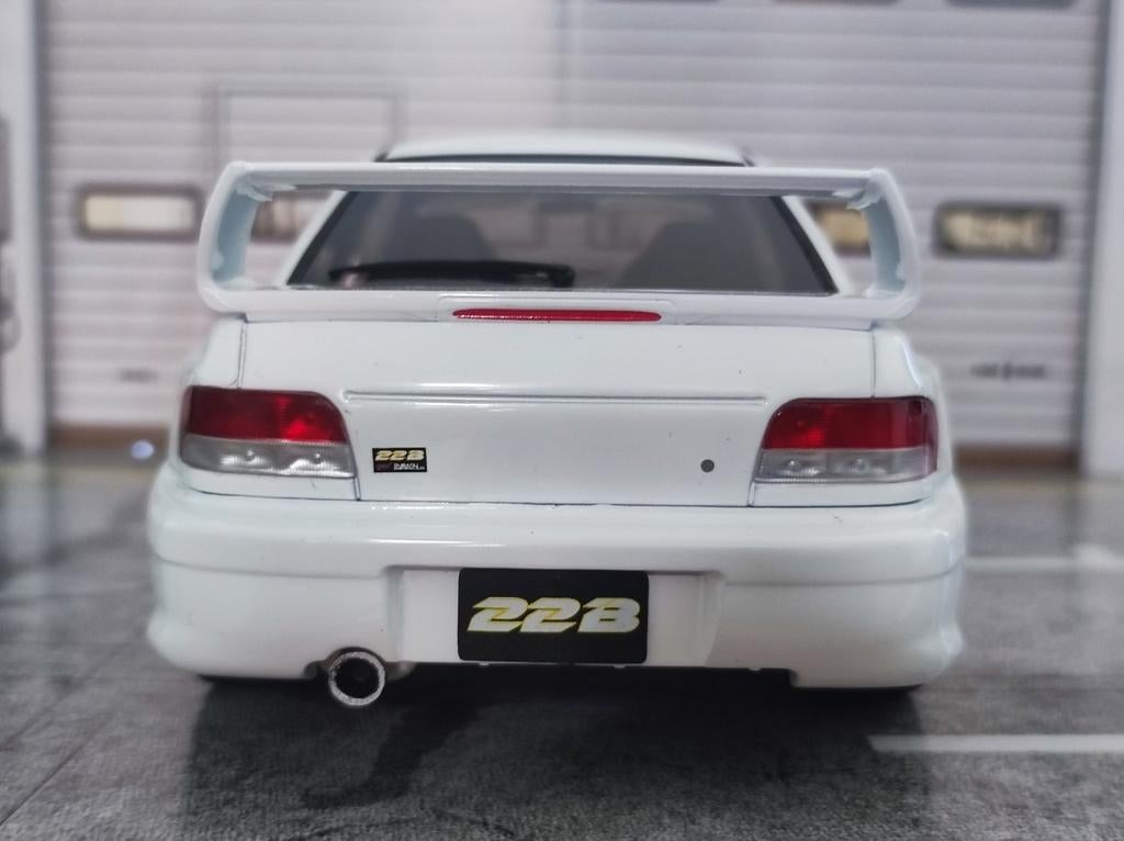 Subaru Impreza 22B Pure white Solido 1:18, Hobby en Vrije tijd, Modelauto's | 1:18, Zo goed als nieuw, Auto, Solido, Ophalen of Verzenden