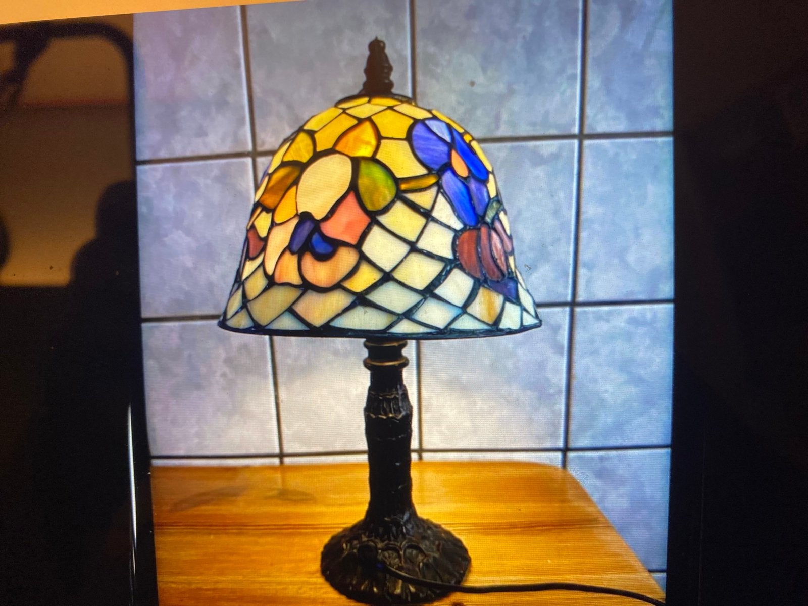 Tiffany tafellamp 35x25 cm vaste prijs 69 euro, Ophalen of Verzenden