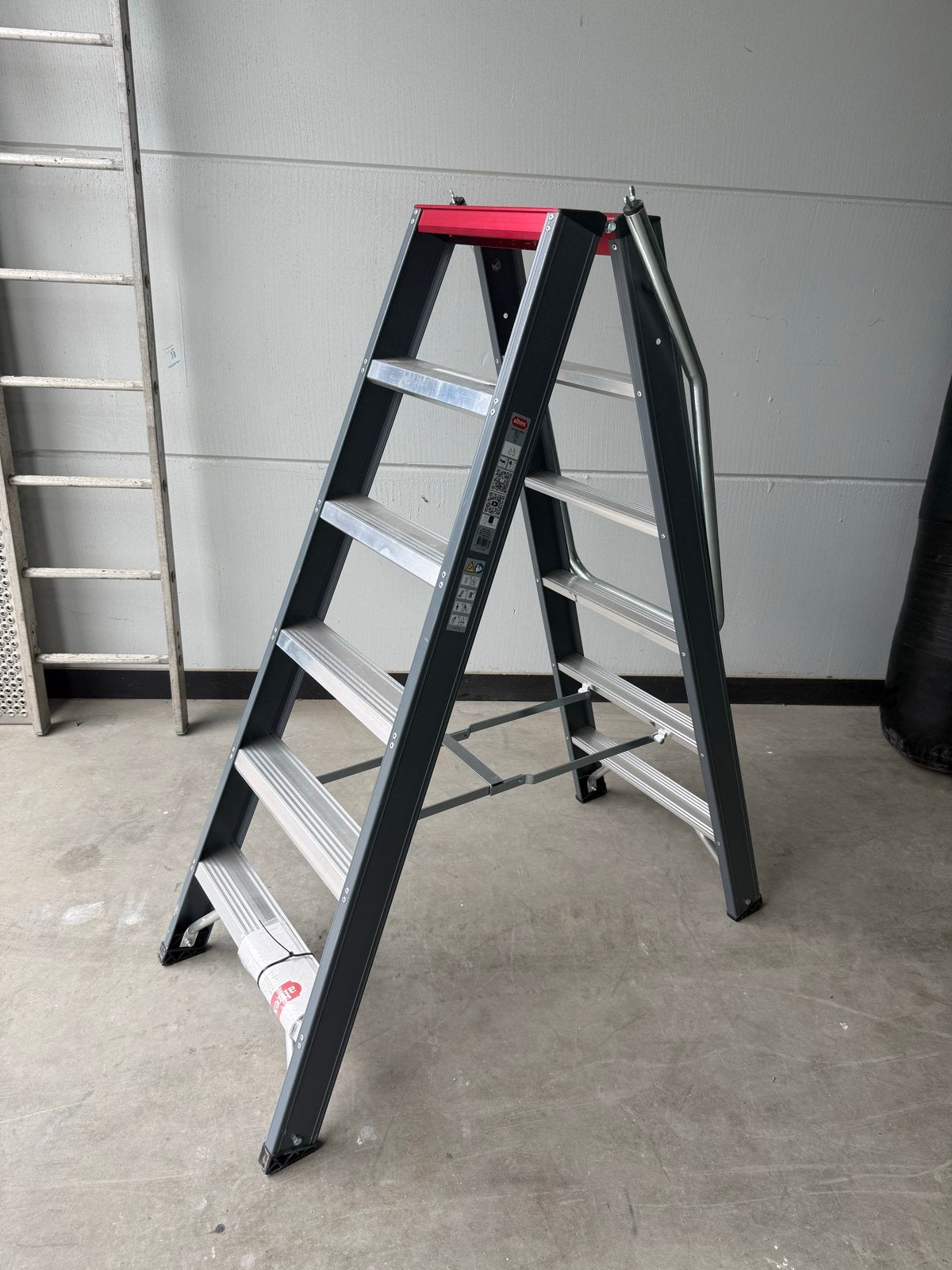 Altrex Pro Falco 2x6 Dubbele Opstapladder - Nieuw, Doe-het-zelf en Verbouw, Ophalen, Nieuw, Trap, Minder dan 2 meter