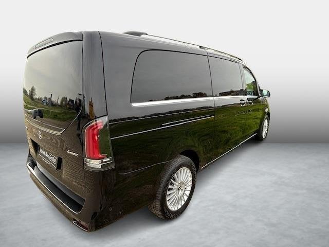 Mercedes-Benz V-klasse 250d L2 Avantgarde, Auto's, Automaat, Achterwielaandrijving, Gebruikt, 2000 kg