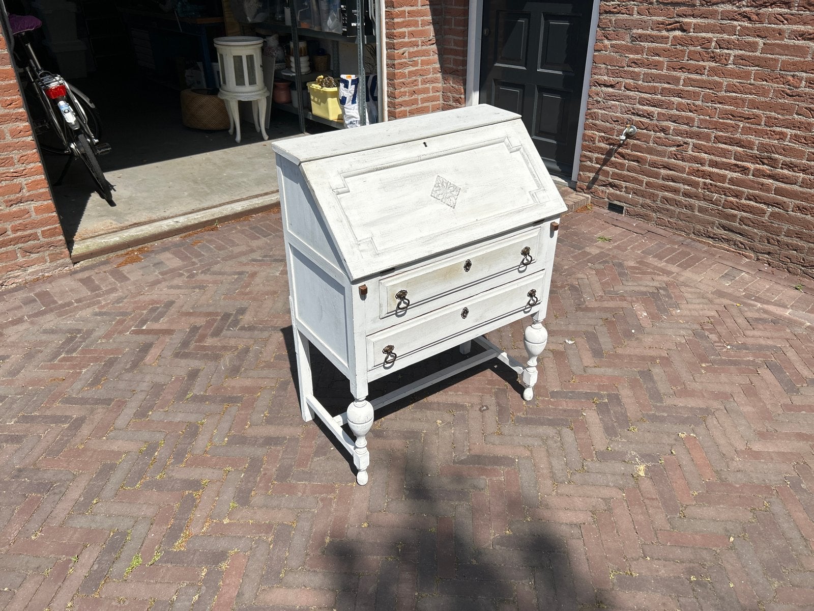 Antiek wit geschilderd secretaire bureau, Ophalen