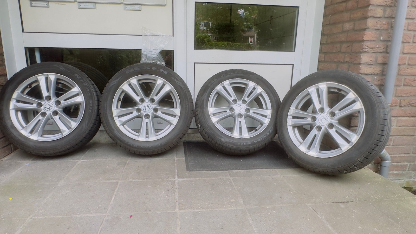 Honda 16 inch velgenset met 195/55/R16 in goede staat, Ophalen, Gebruikt, 16 inch, Banden en Velgen