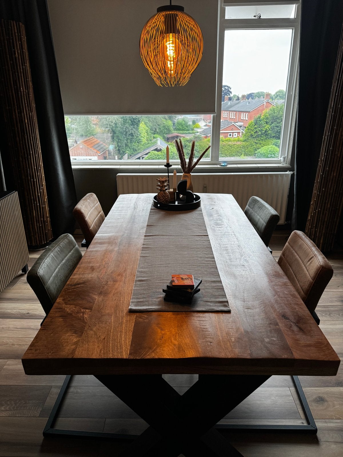 Eettafel met 4 stoelen - Robuust, Ophalen, Gebruikt, 50 tot 100 cm, 150 tot 200 cm