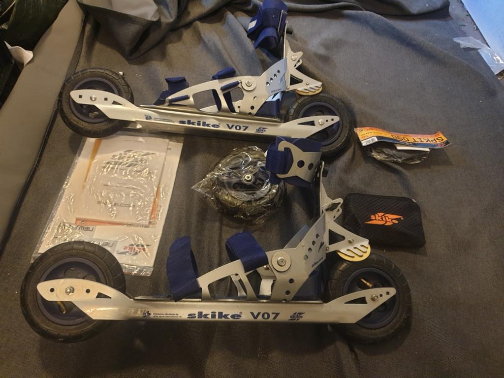 Skike V07 - Off-road Skates / Cross-Skates, Ophalen, Zo goed als nieuw, Overige typen, Overige merken