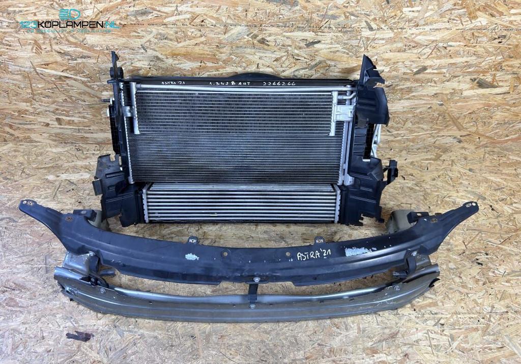 Opel Astra K 1.4 Benzine Voorfront koelerpakket radiateur