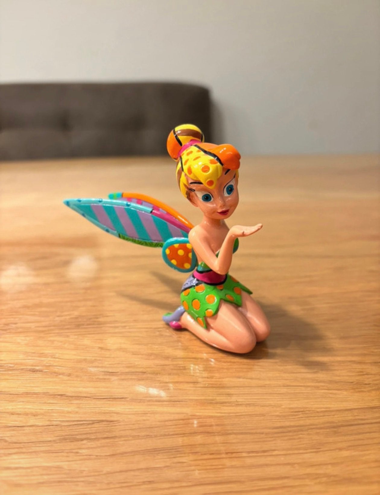 Romero Britto Tinker Bell Tinkerbell Peter Pan beeldje kunst, Ophalen of Verzenden, Peter Pan of Pinokkio, Zo goed als nieuw, Beeldje of Figuurtje