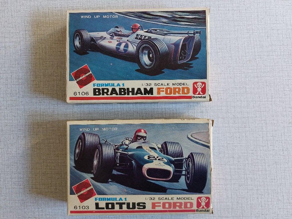 2 Vintage Opwind BANDAI model LOTUS / BRABHAM Ford Zeldzaam, Antiek en Kunst, Ophalen of Verzenden