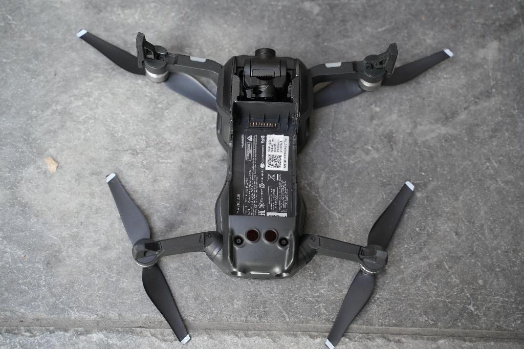 DJI Mavic Air - Defecte Gimbal, Audio, Tv en Foto, Drones, Ophalen of Verzenden