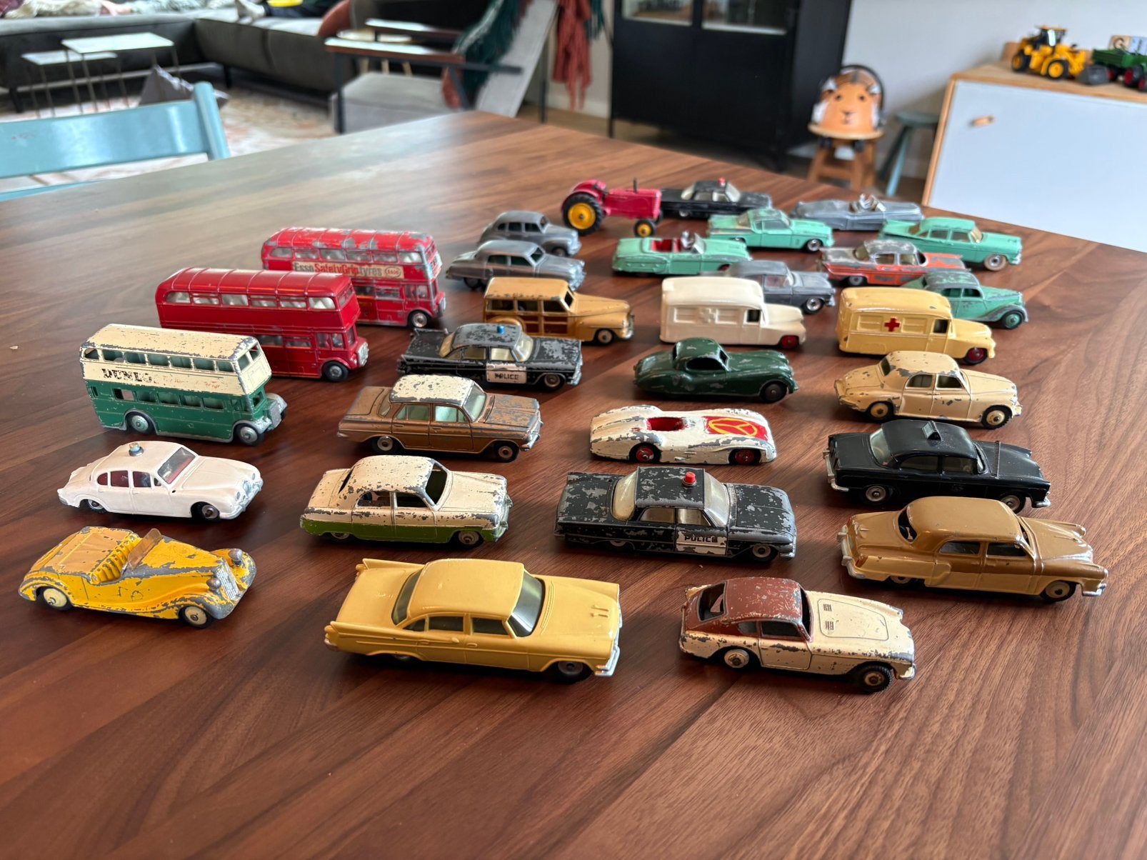 Partijtje originele Dinky Toys - 30 stuks, Ophalen of Verzenden, Gebruikt, Auto, Dinky Toys