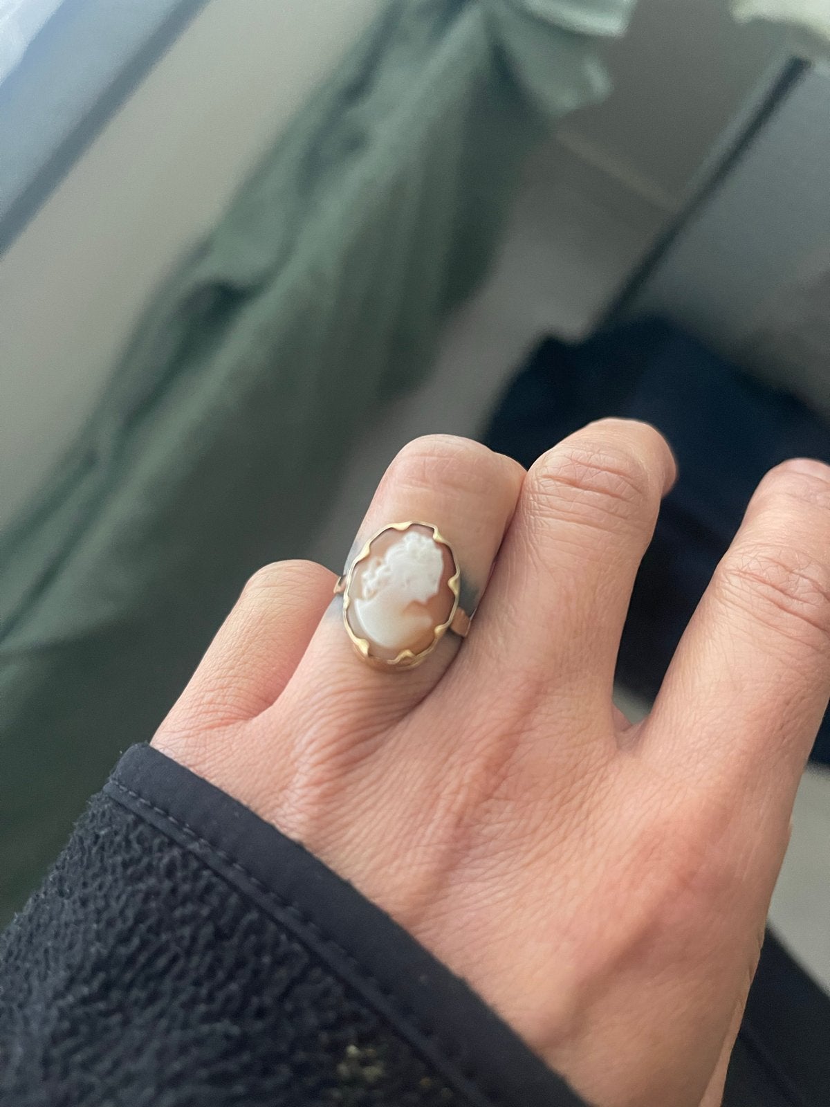 Vintage Camee Ring - Goudkleurig met Vrouwenprofiel, Sieraden, Tassen en Uiterlijk, Ophalen of Verzenden, Dame, Goud, Goud