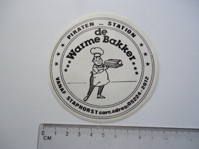 sticker oud Staphorst PIRAAT RADIO piraten zender Warme Bakk, Verzamelen, Verzenden, Zo goed als nieuw, Bedrijf of Vereniging