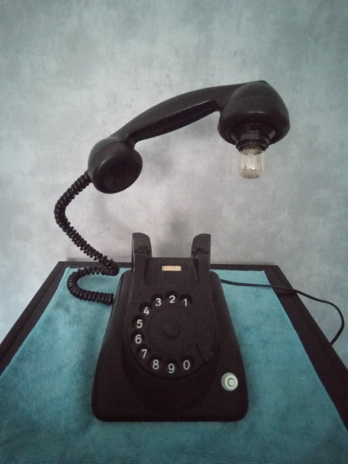 Unieke Tafellamp van PTT Telefoon - Vintage Design, Ophalen
