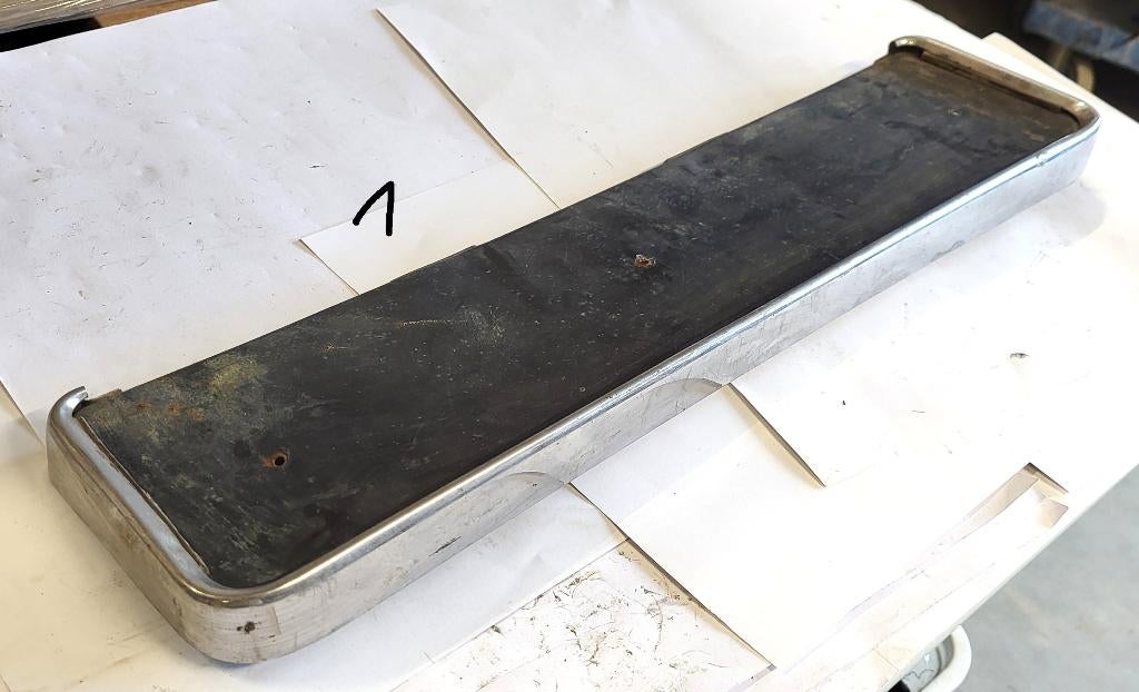 Kentekenplaathouders Peugeot 404 oude nummerborden bumpers, Ophalen of Verzenden, Gebruikt
