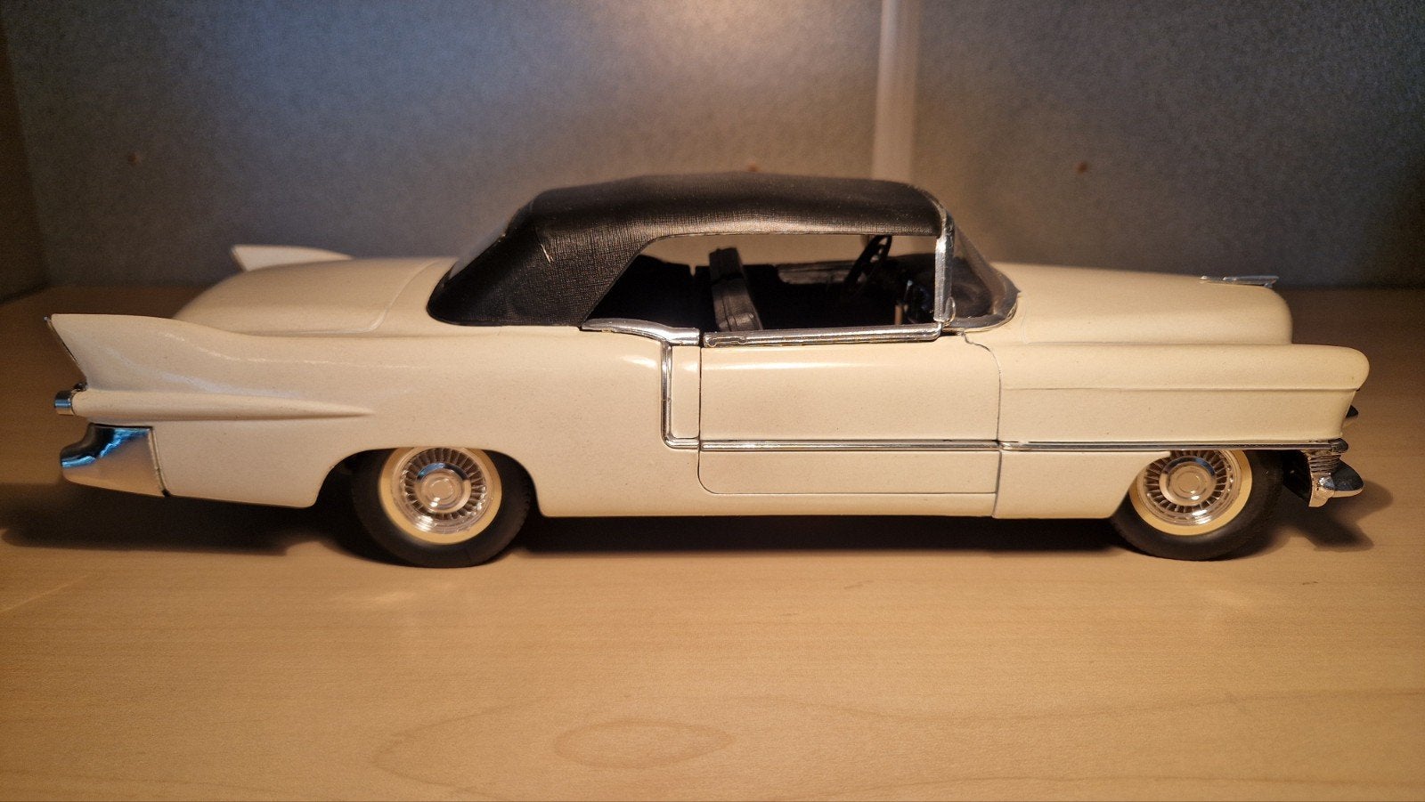 Solido Cadillac Eldorado 1955 - Wit schaalmodel, Ophalen of Verzenden, Gebruikt, Auto, Solido