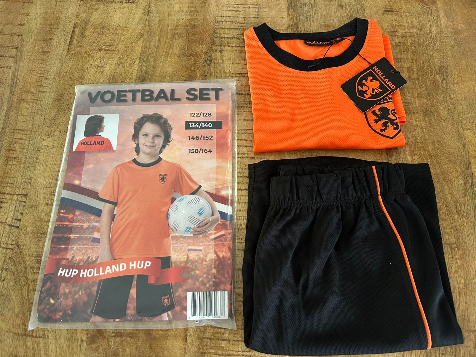 Holland voetbaltenue mt 134/140 NIEUW, Ophalen of Verzenden, Nieuw