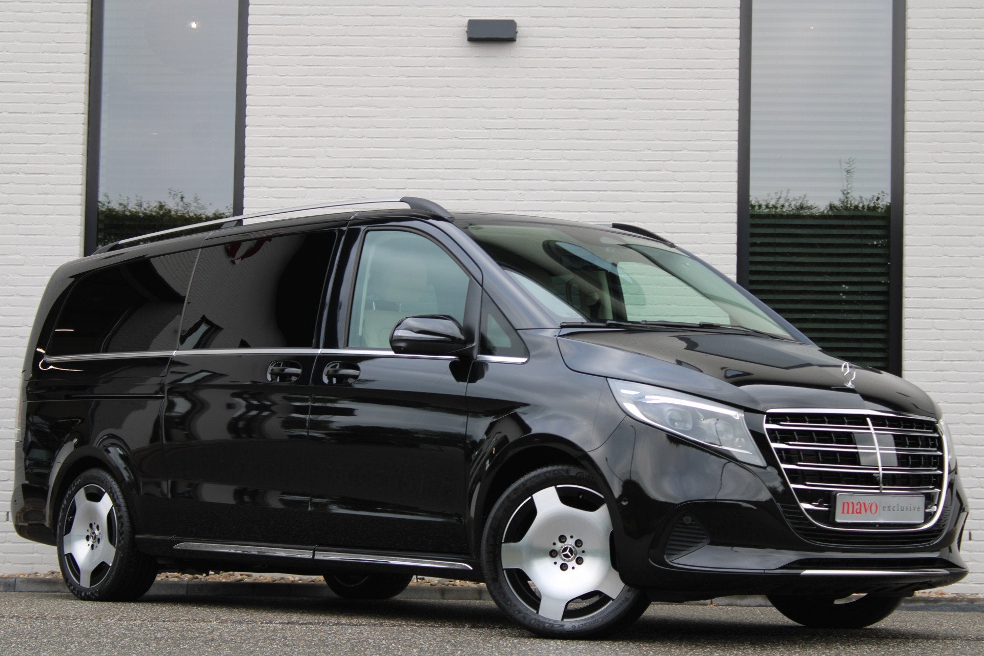 Mercedes-Benz V-Klasse 300d / XXL / AMG / DC / Exclusive / 4, Auto's, Automaat, Gebruikt, 4 cilinders, Met garantie (alle)