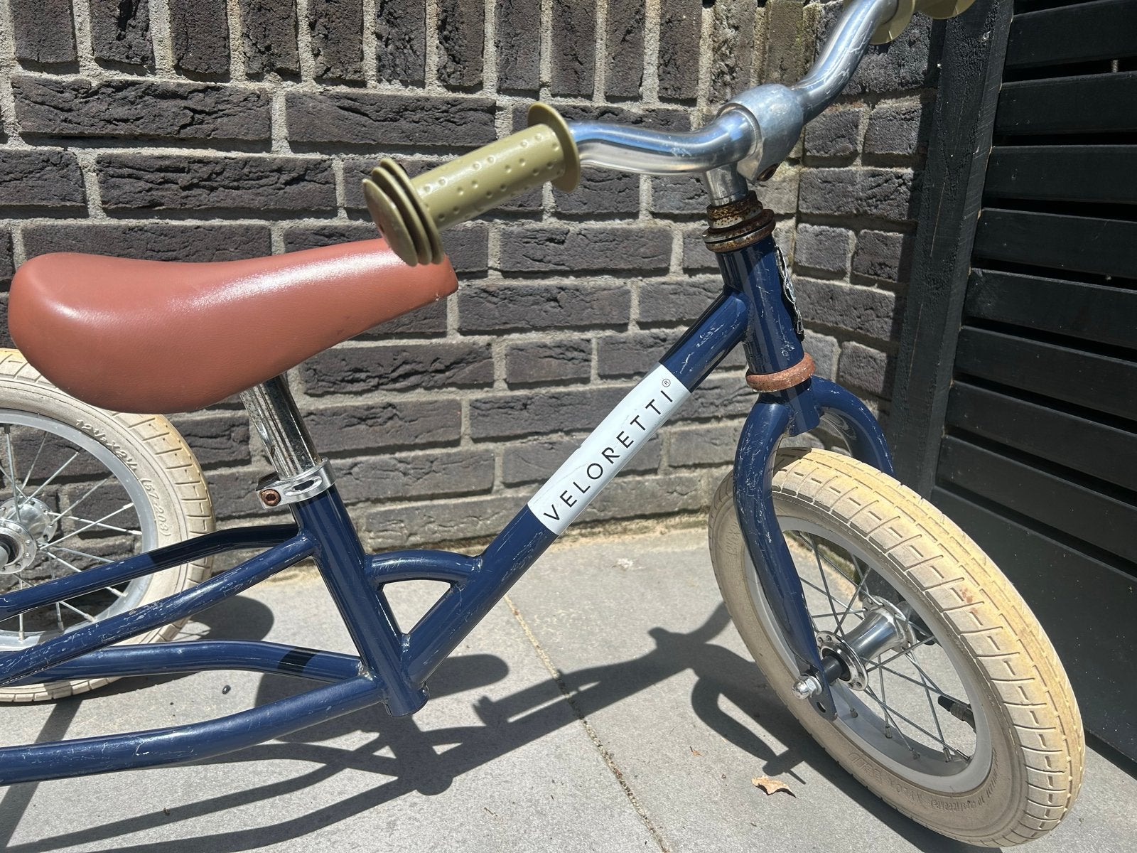 Veloretti Tricycle / Loopfiets 2-in-1 (1.5-4 jaar), Ophalen, Gebruikt, Terugtraprem, Verstelbare zitting