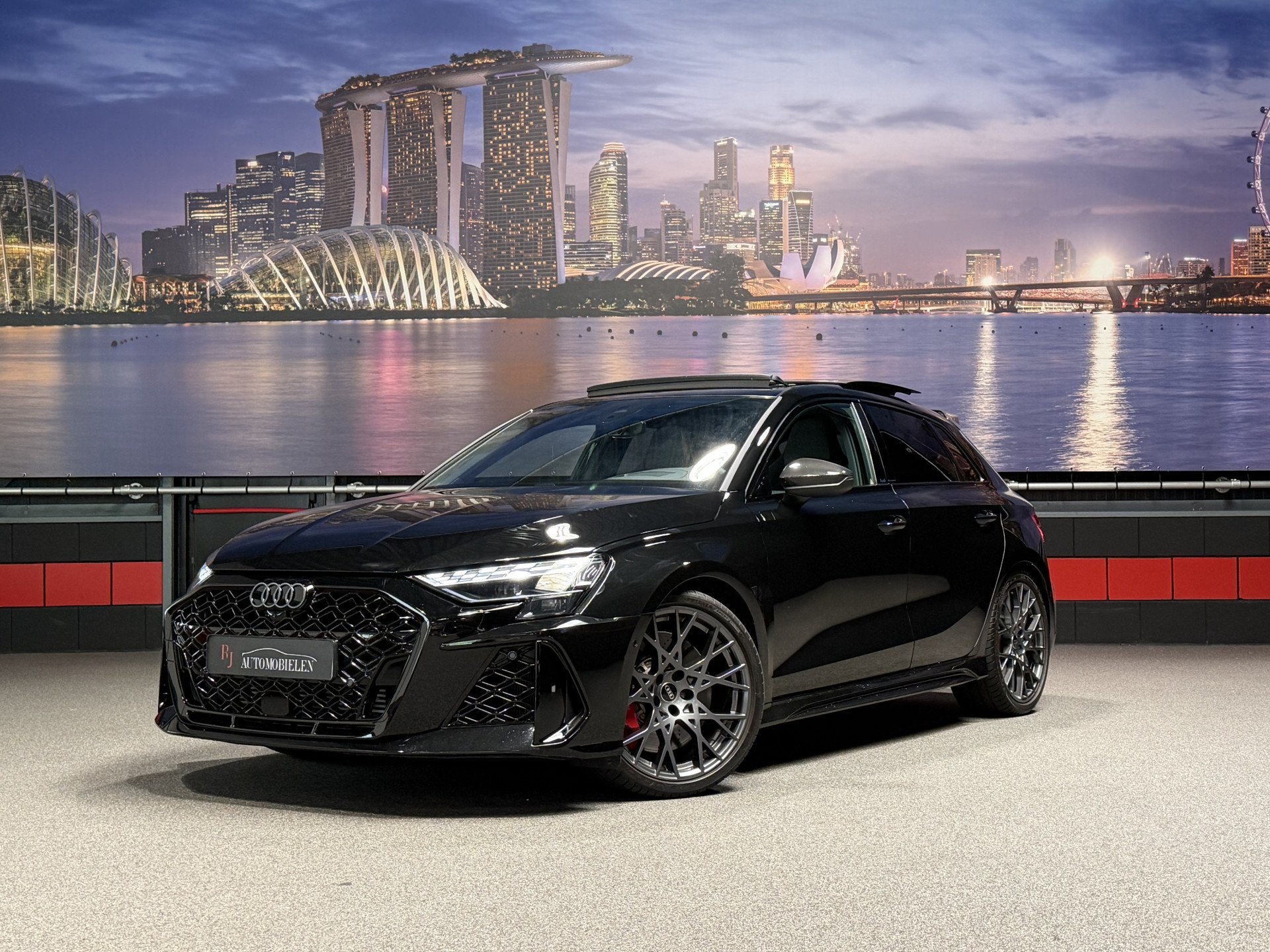 Audi RS3 Sportback 2.5 TFSI RS 3 quattro Kuipstoelen|Sonos|P, Auto's, Audi, Automaat, Dealer onderhouden, Gebruikt, RS3