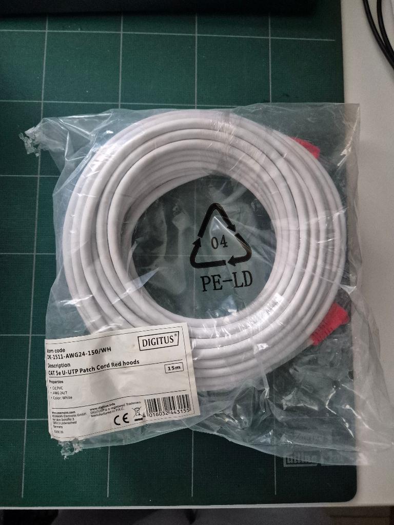 CAT 5e U-UTP Patch Cord Red 15Meter, Ophalen of Verzenden, Nieuw
