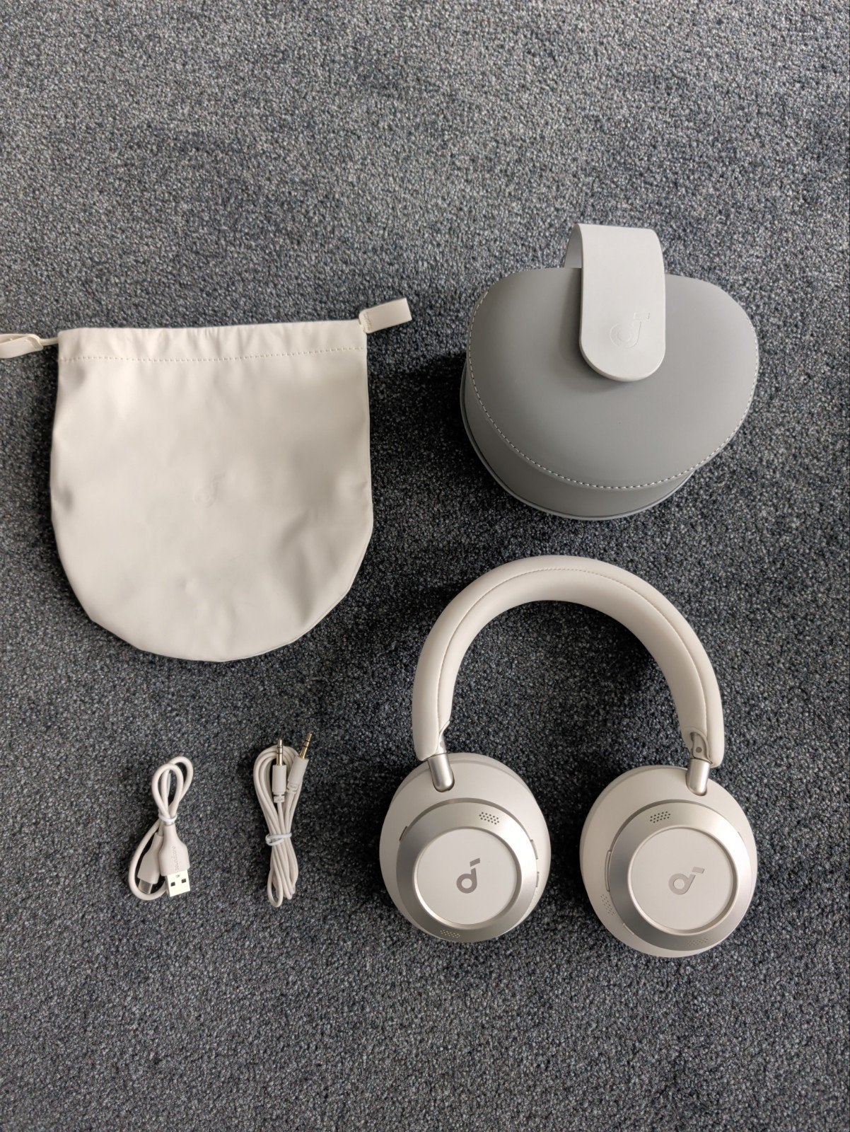 Soundcore Space One Pro Noise Cancelling Koptelefoon Wit, Audio, Tv en Foto, Koptelefoons, Overige merken, Draadloos, Room 1318-19, Hollywood Plaza, 610 Nathan Road, Mongkok, Kowloon, Hong Kong
