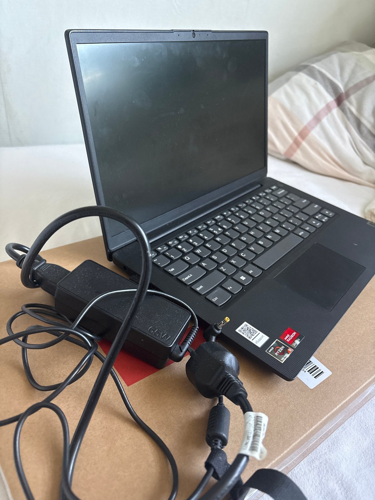 Zo goed als nieuw! Lenovo V14 G4 AMN - AMD Ryzen 5, Computers en Software, Windows Laptops, Qwerty, 14 inch, Ophalen of Verzenden