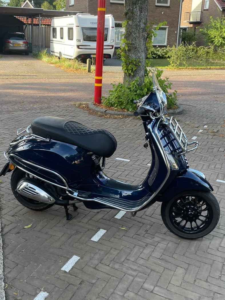 Vespa Primavera 80cc met alarm en begrenzer (waardepeiling), Overige modellen, Maximaal 45 km/u, Ophalen of Verzenden, Zo goed als nieuw