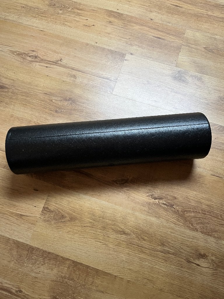 Zwarte foamroller voor massage en herstel, Ophalen of Verzenden, Zo goed als nieuw, Apparaat
