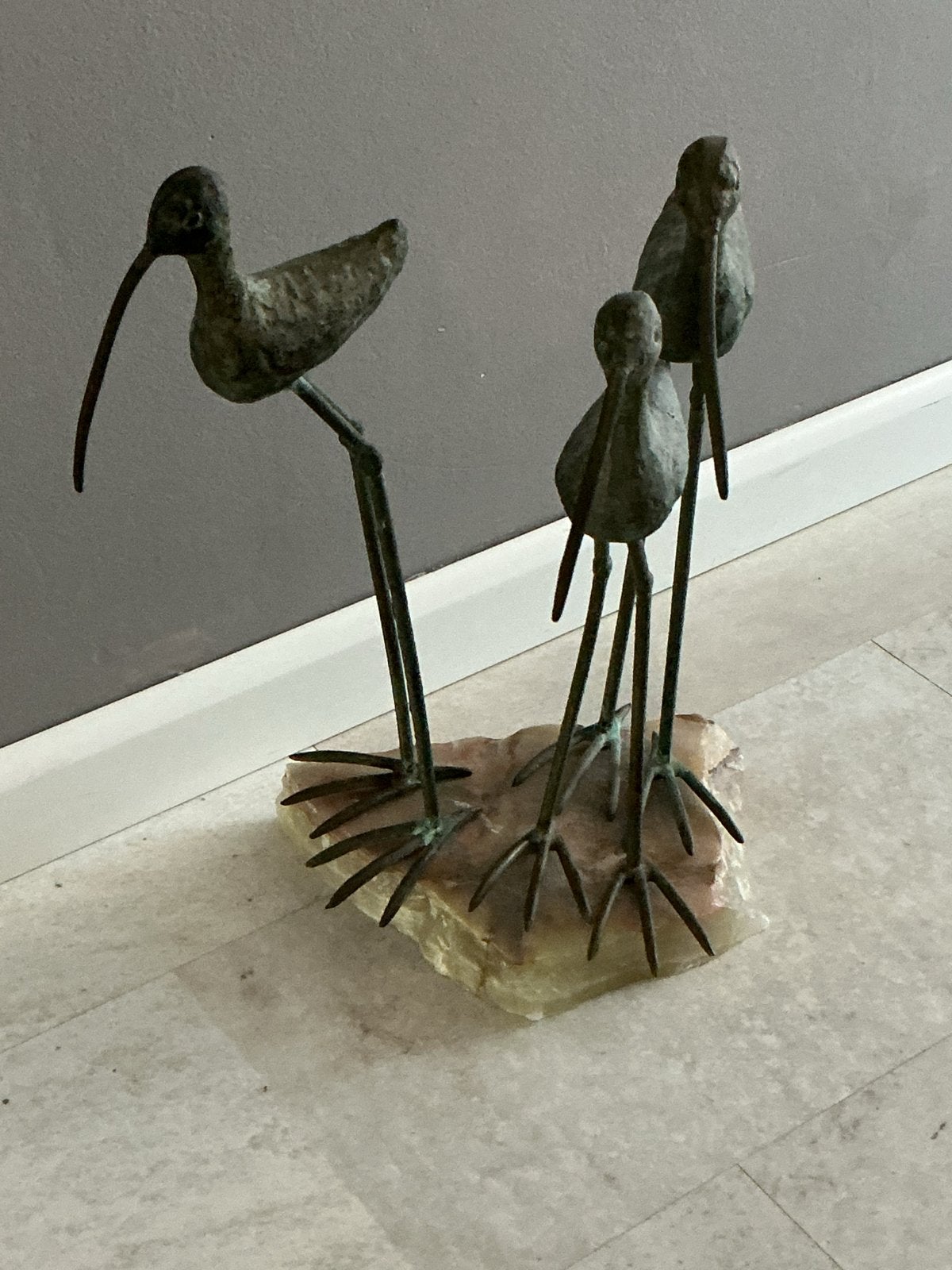 Vintage Vogelsculptuur op Natuursteen, Ophalen, 20 - 50 cm, Beeld, Bruin