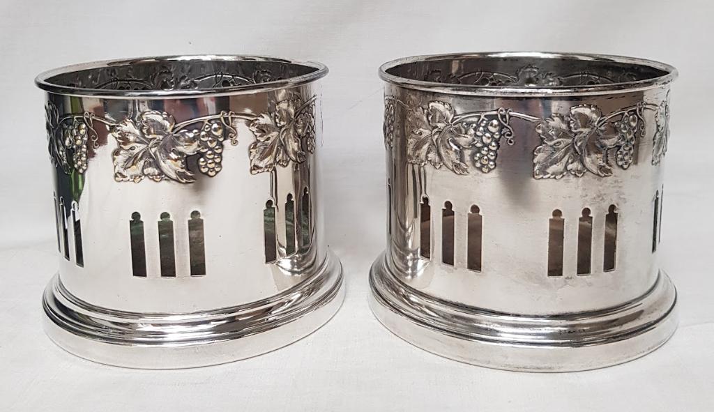 Paar identieke Jugendstil Flessenhouders - Kayser - Krefeld., Ophalen of Verzenden